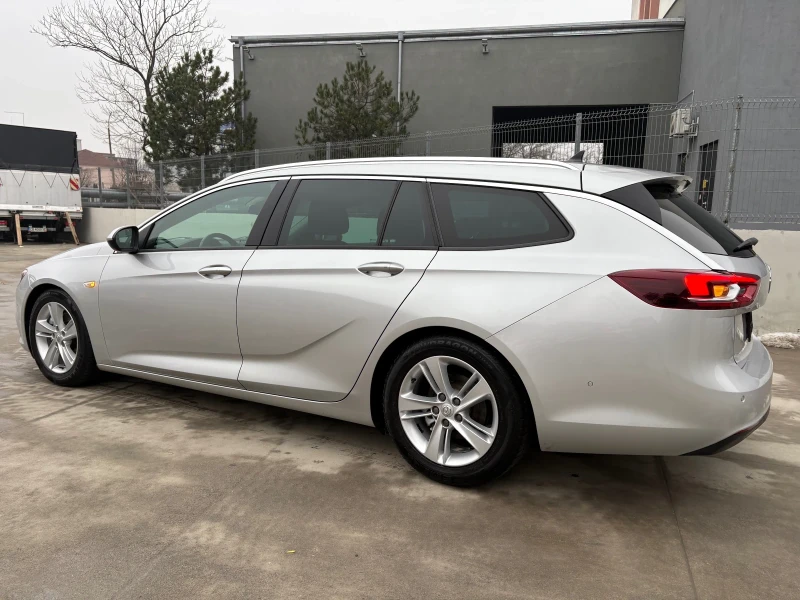 Opel Insignia Sport Tourer 2.0 diesel 170kc Automatic, снимка 4 - Автомобили и джипове - 53217358