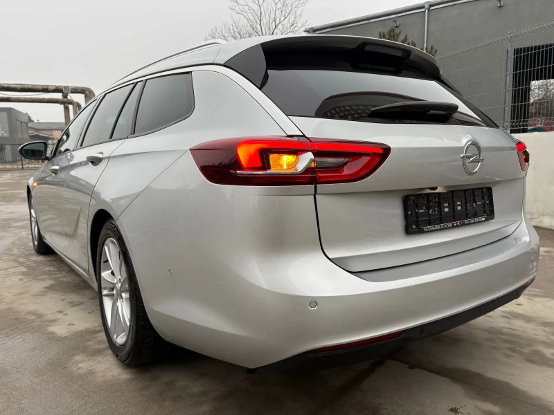 Opel Insignia Sport Tourer 2.0 diesel 170kc Automatic, снимка 5 - Автомобили и джипове - 53217358