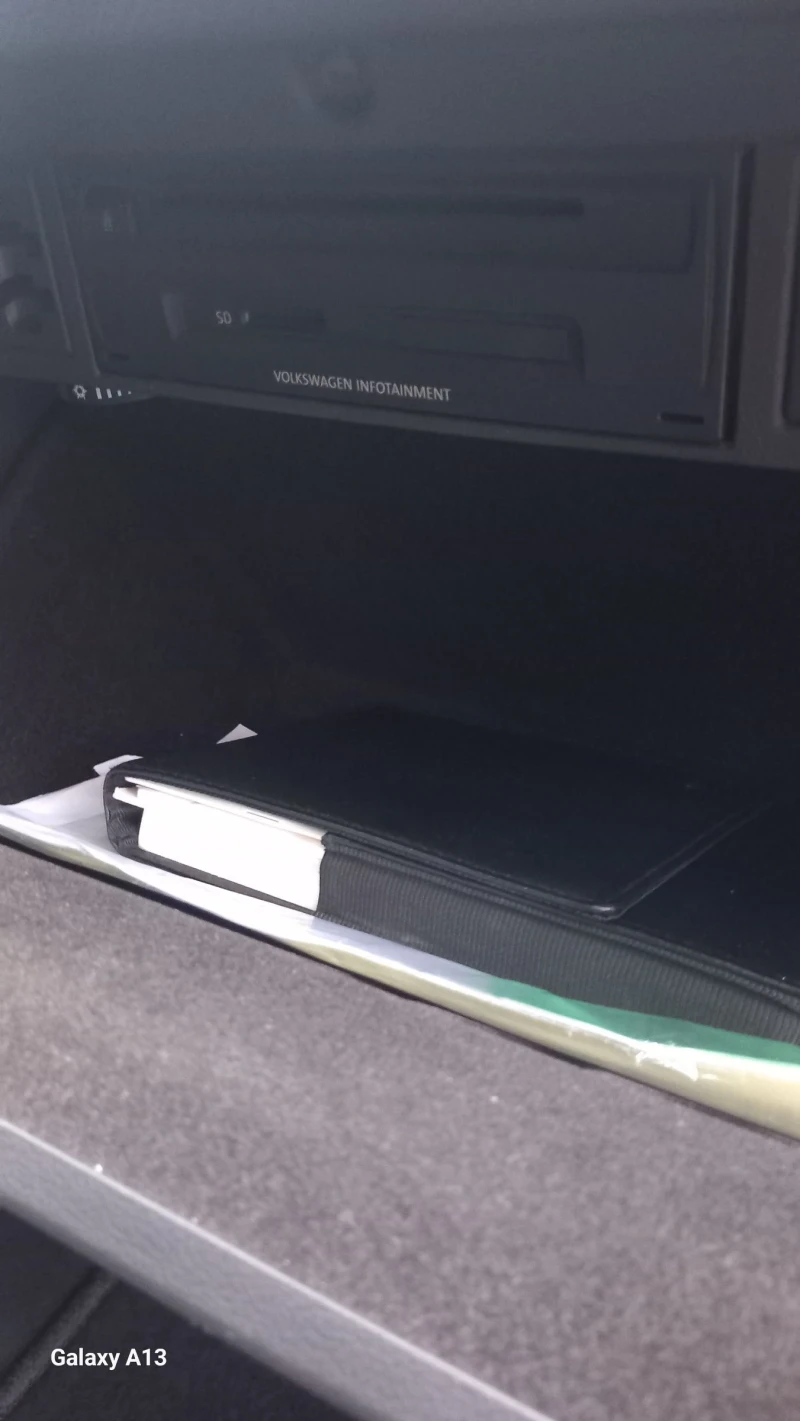 VW Golf 1.4 TSI R-Line, снимка 13 - Автомобили и джипове - 53374411