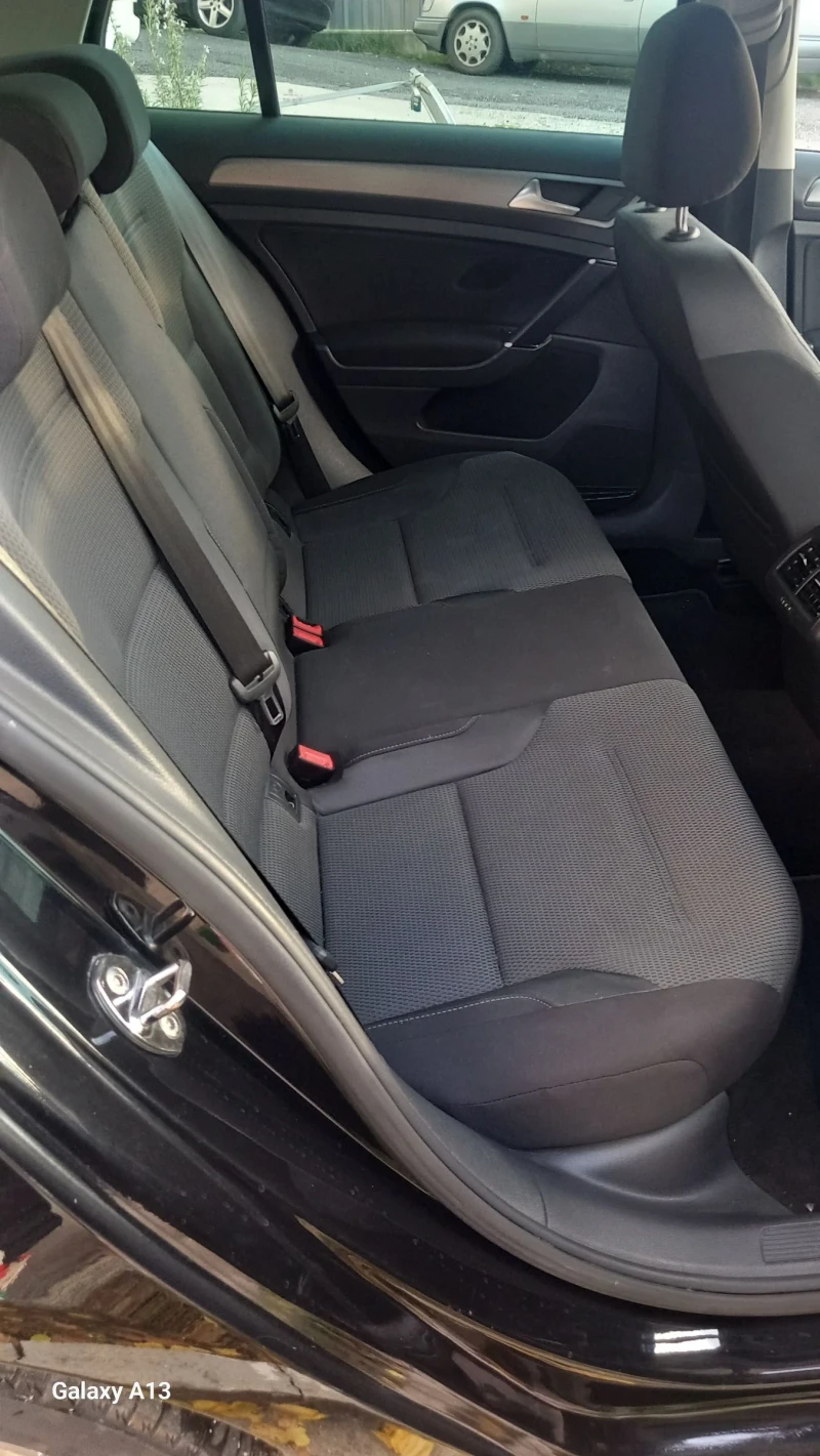 VW Golf 1.4 TSI R-Line, снимка 11 - Автомобили и джипове - 53374411