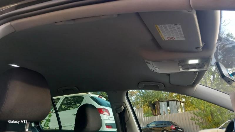 VW Golf 1.4 TSI R-Line, снимка 12 - Автомобили и джипове - 53374411