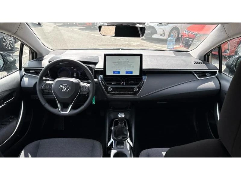 Toyota Corolla SDN 1.5 6MT EXECUTIVE MY25 - НОВА, снимка 8 - Автомобили и джипове - 54843986
