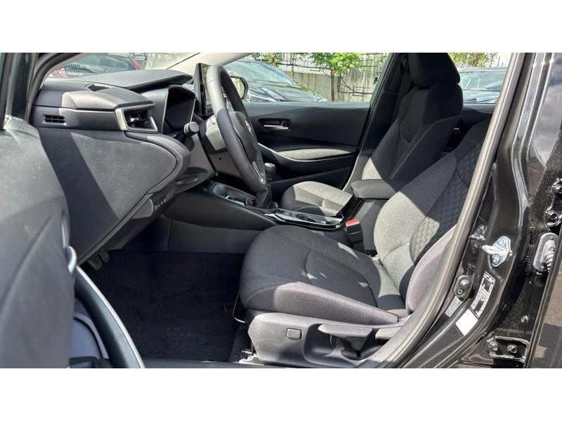 Toyota Corolla SDN 1.5 6MT EXECUTIVE MY25 - НОВА, снимка 12 - Автомобили и джипове - 54843986