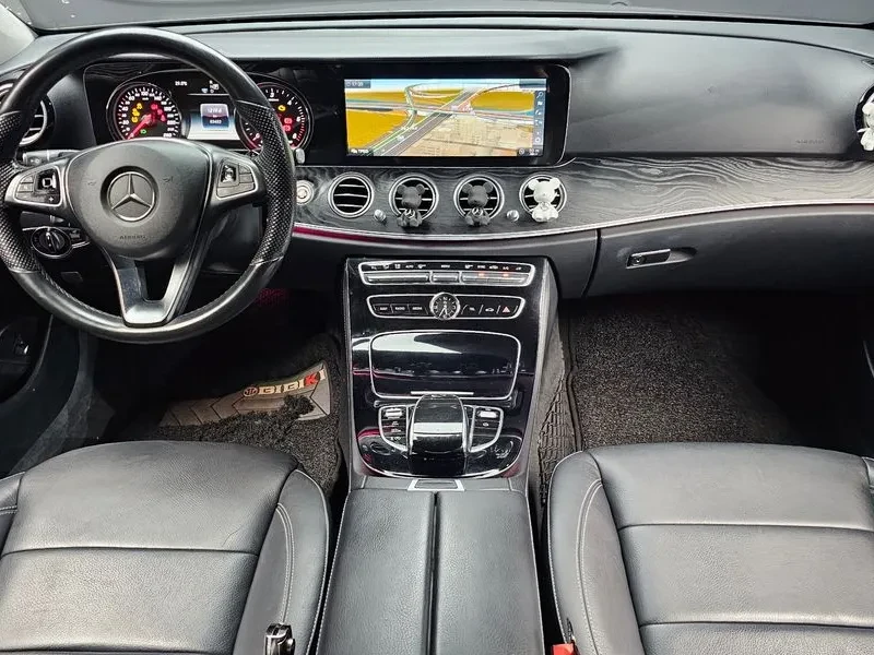 Mercedes-Benz E 220 D Avantgarde - САМО 30% АВАНС, снимка 13 - Автомобили и джипове - 55800244