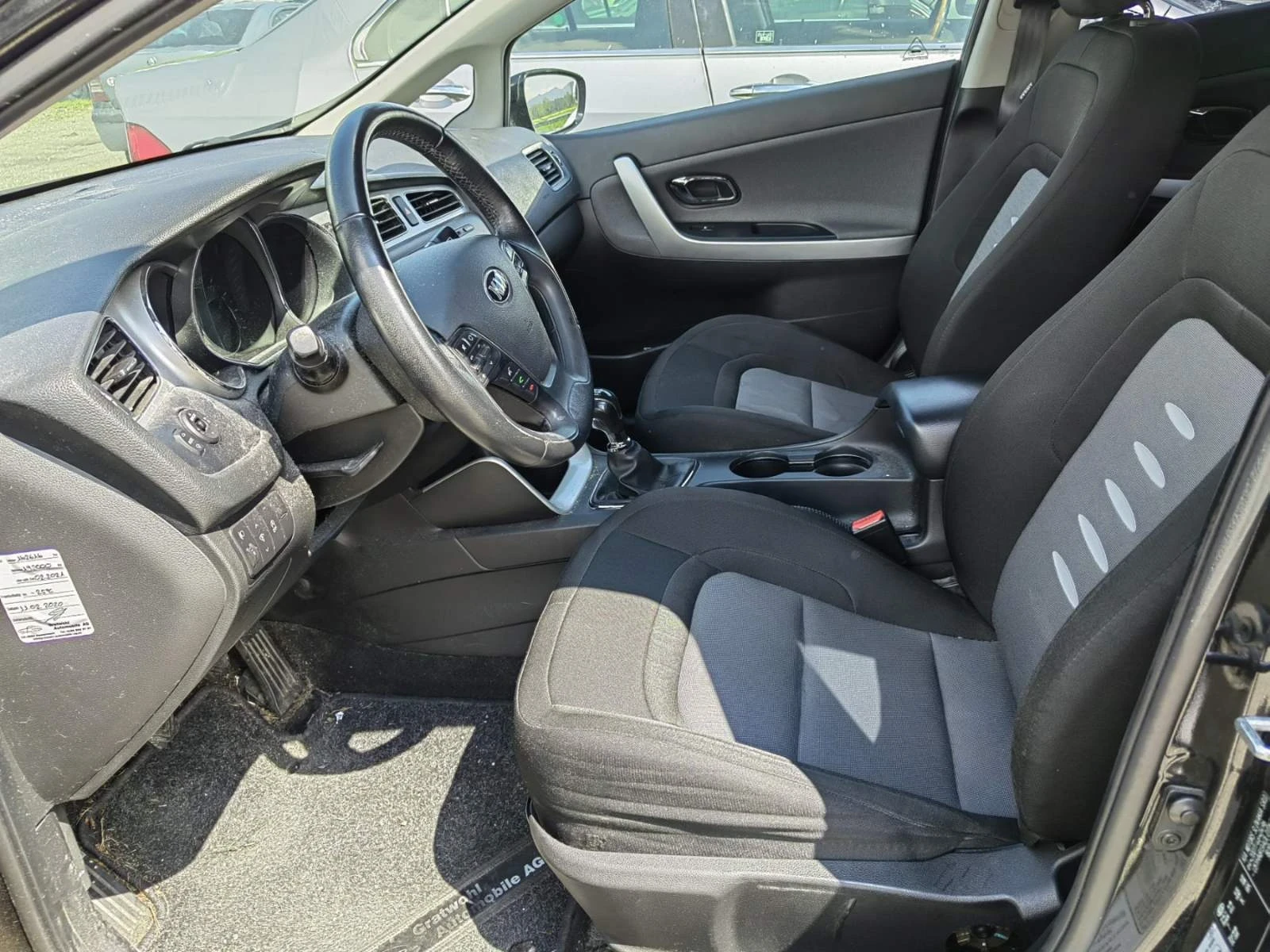 Kia Ceed Комби | Mobile.bg — изображение 14