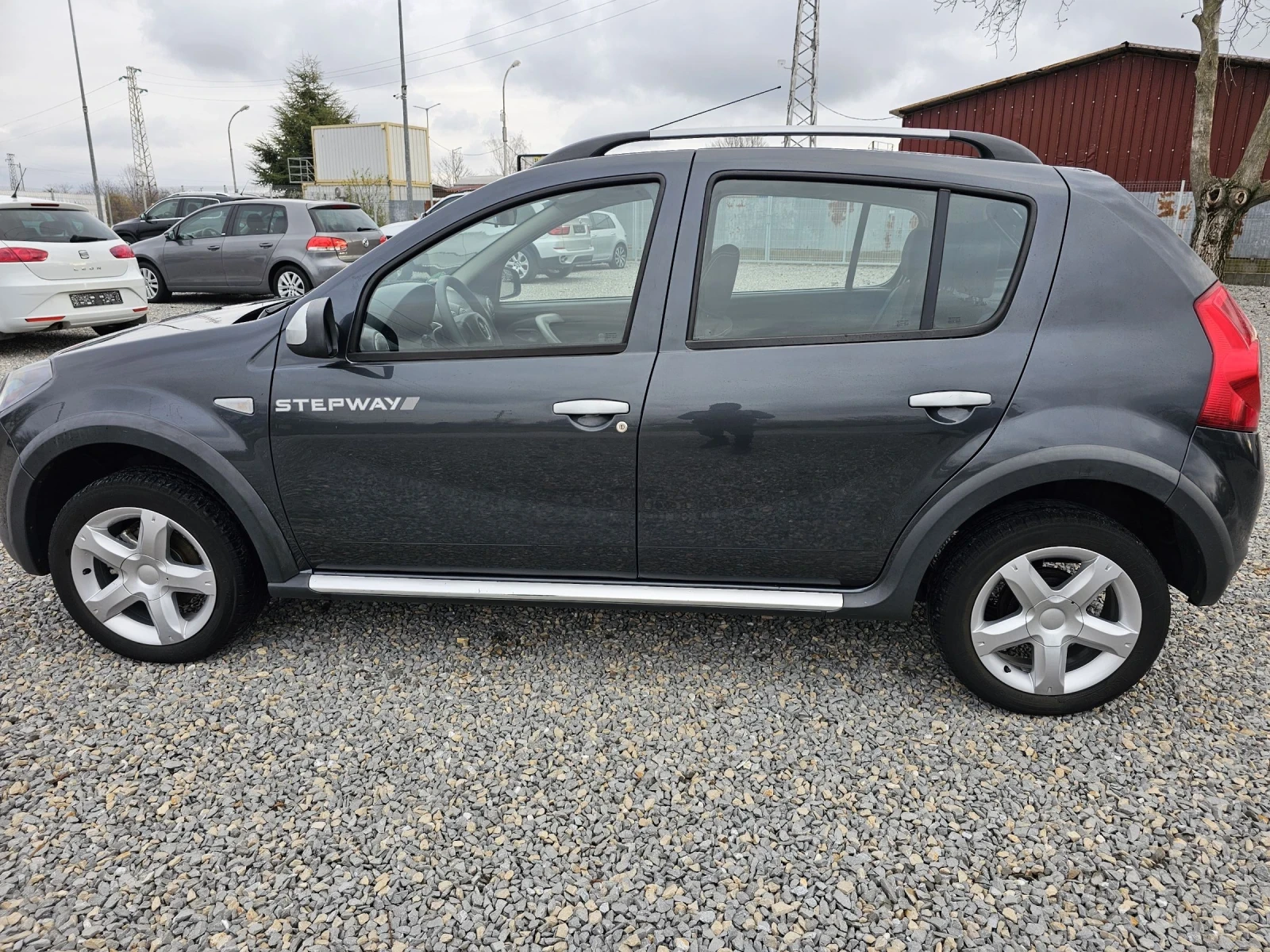 Dacia Sandero 1.6i  STEPWAU - изображение 7