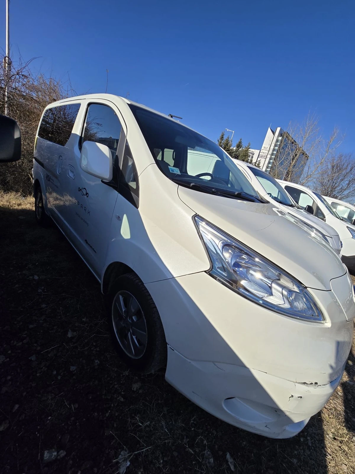 Nissan e-NV200 7 места - изображение 3