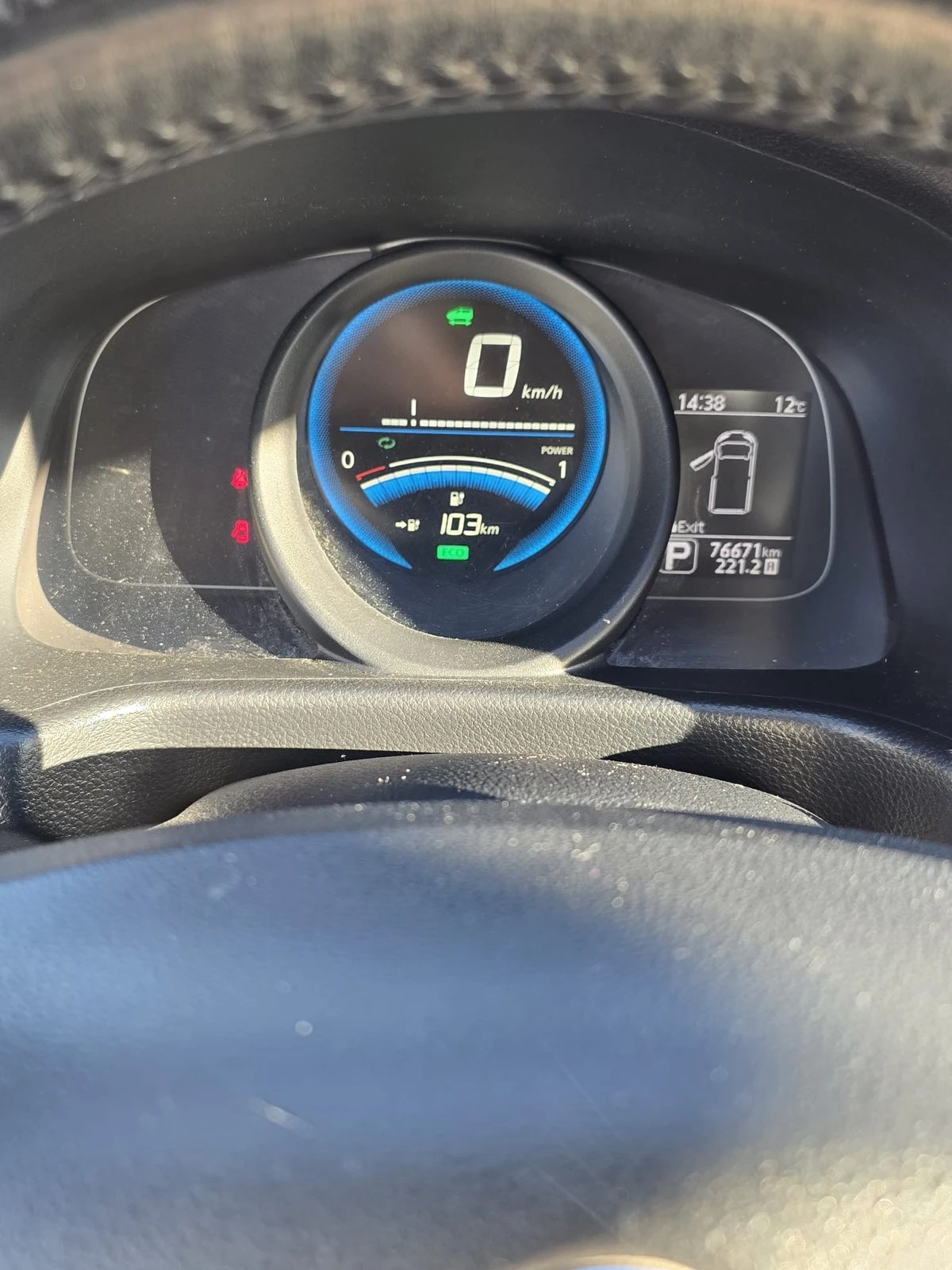 Nissan e-NV200 7 места - изображение 9