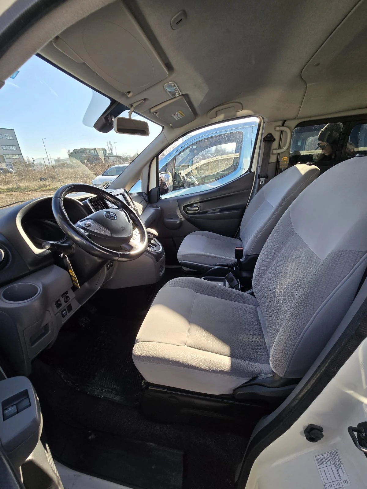 Nissan e-NV200 7 места - изображение 7