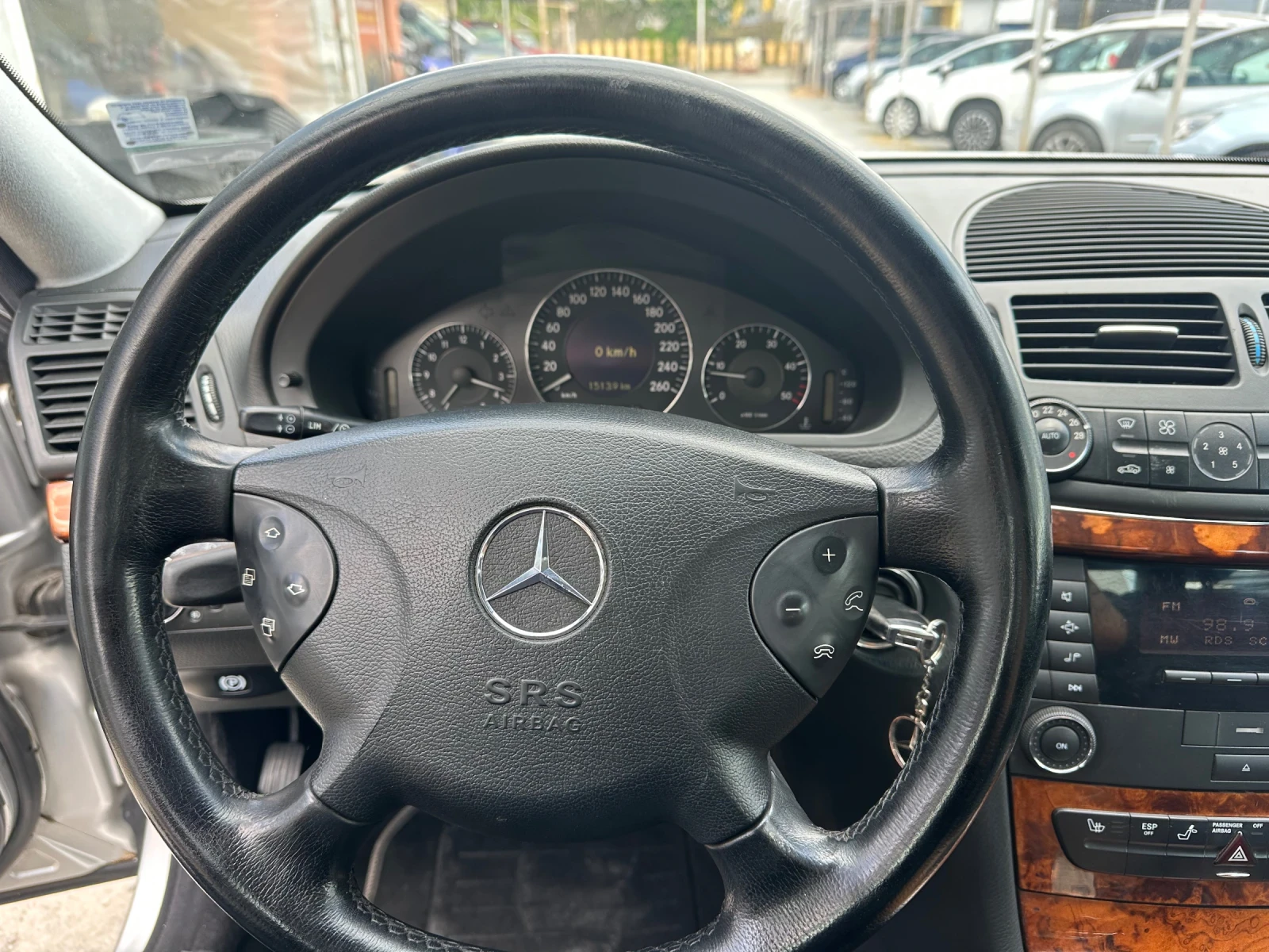 Mercedes-Benz E 220 220 CDI-150k.c. АВОМАТИК СЕДАН - изображение 9