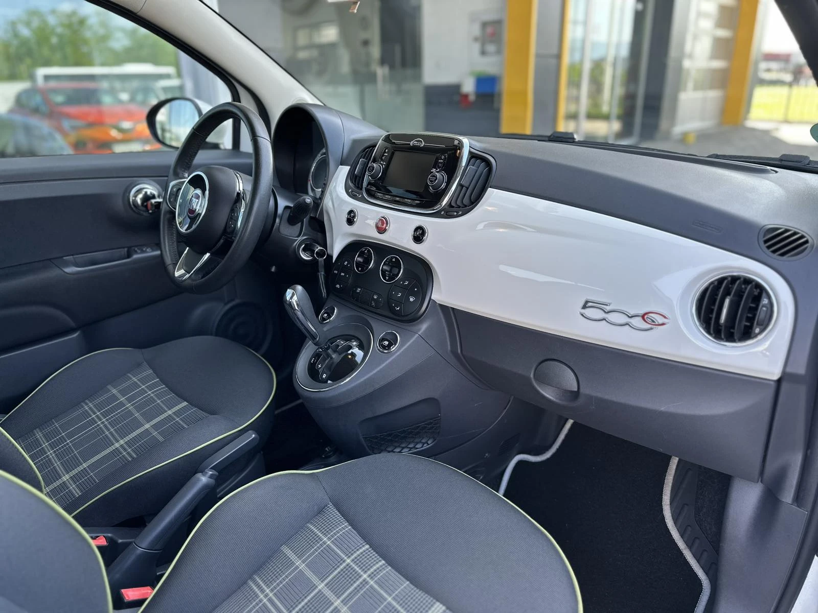 Fiat 500 C Cabrio 1.2 Automatic - изображение 8