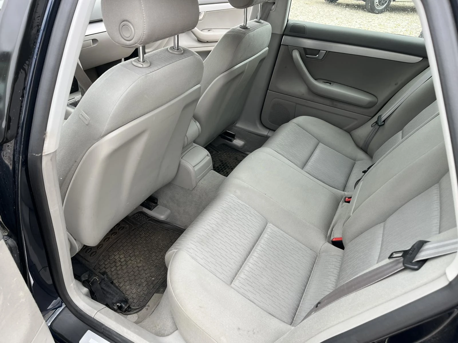 Audi A4 1.9TDI 116к.с. - изображение 8