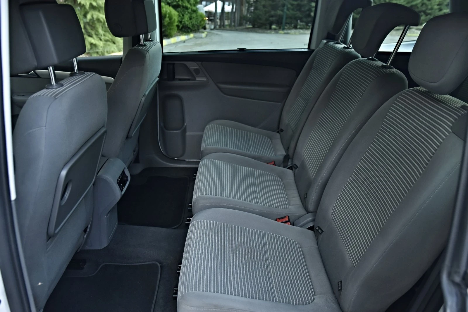 Seat Alhambra 2.0tdi | Mobile.bg — изображение 16