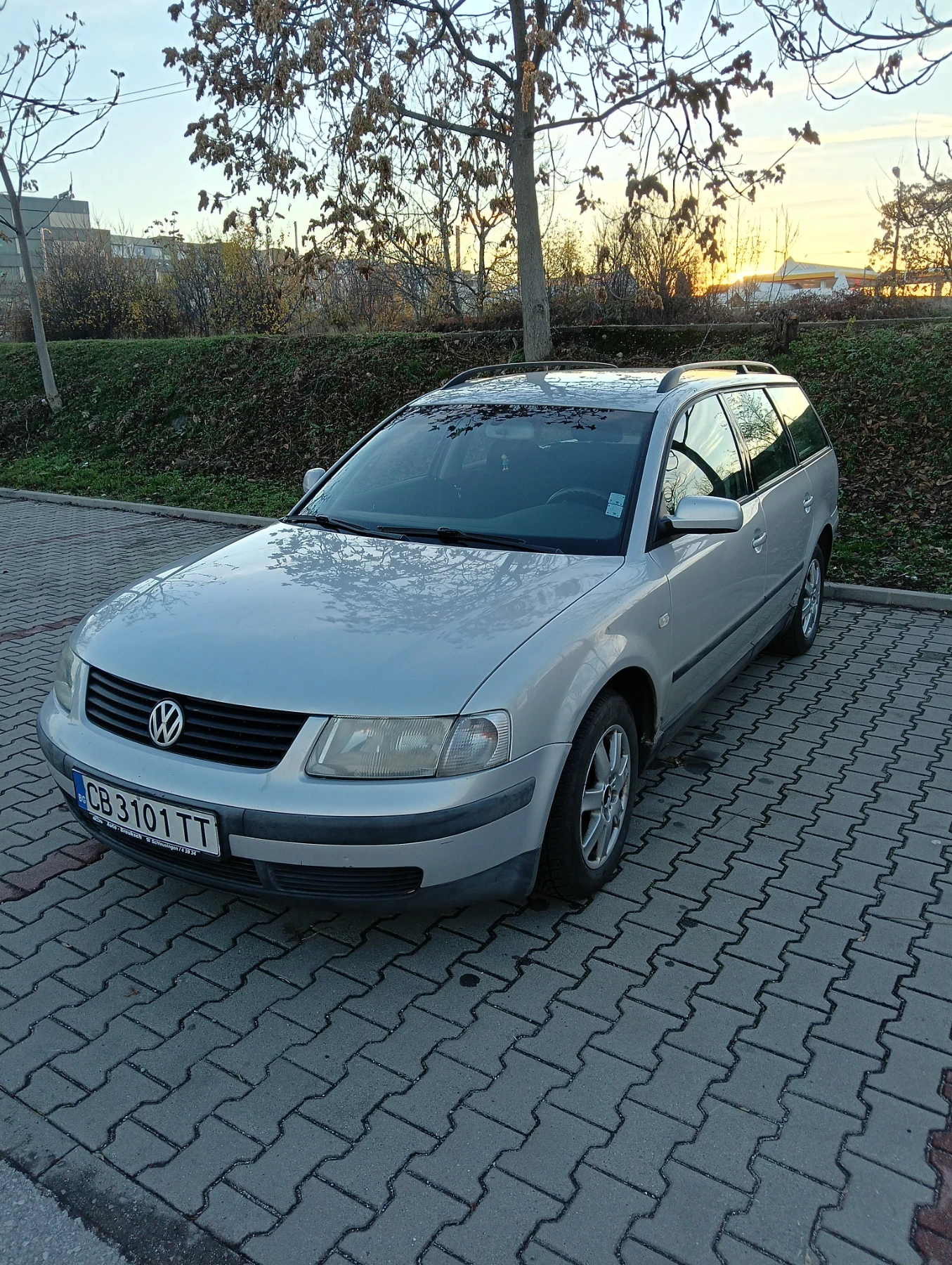 VW Passat 1, 9TDI - изображение 3