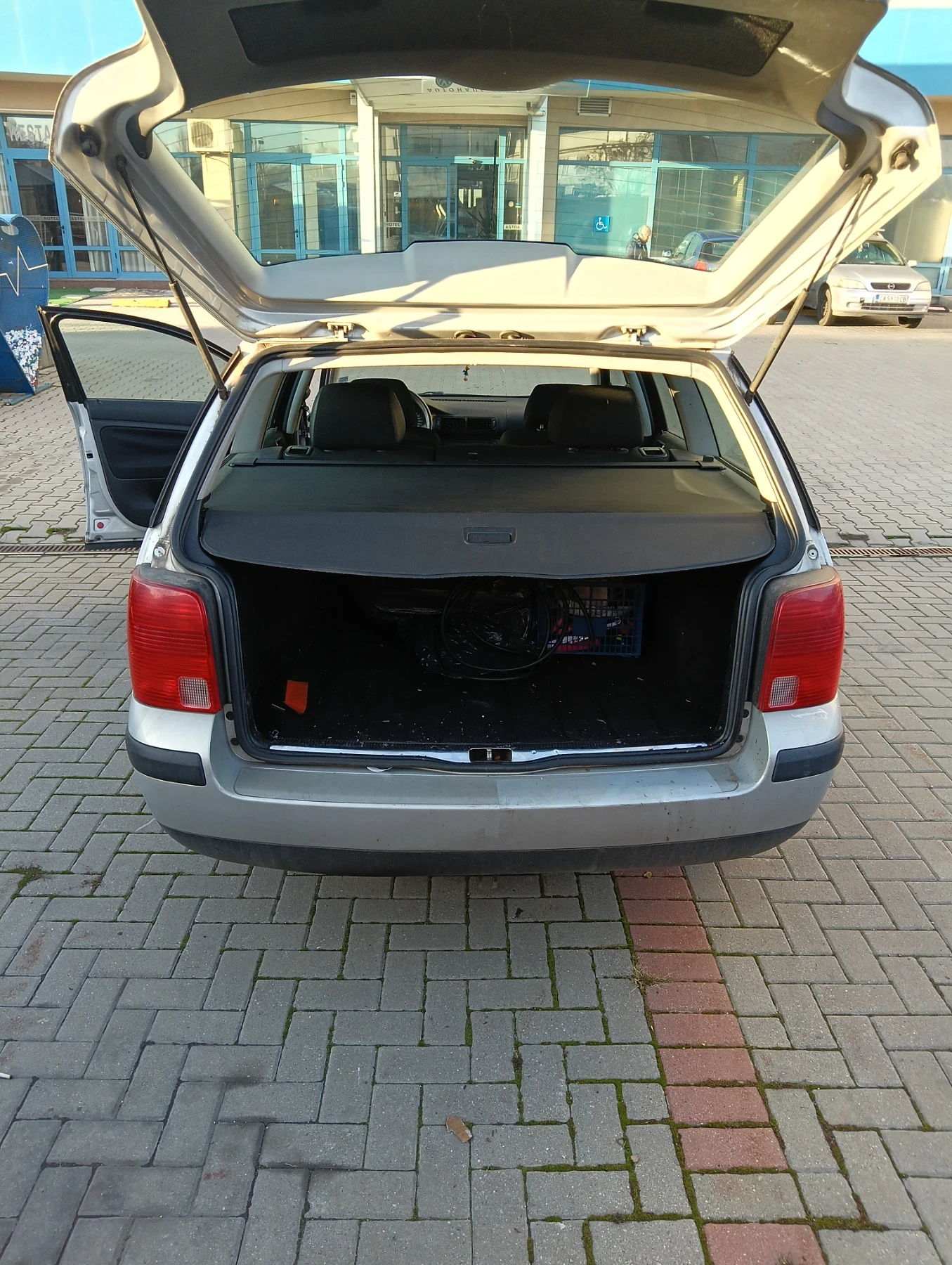 VW Passat 1, 9TDI - изображение 7