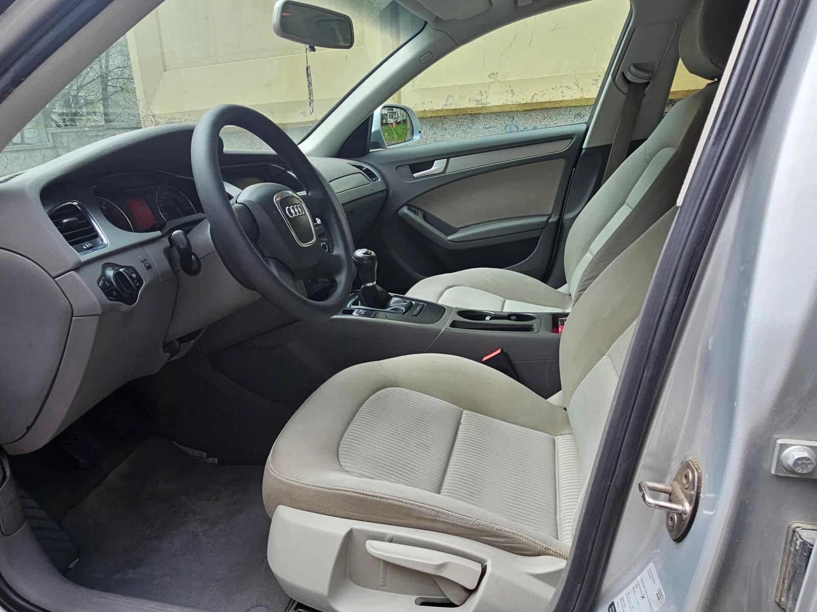 Audi A4 1.8TFSI | Mobile.bg � ����������� 12