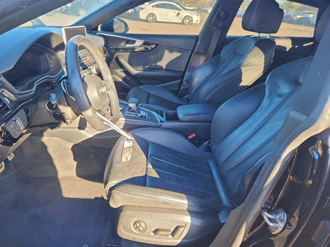 Audi A5 PREMIUM PLUS S-LINE - изображение 8