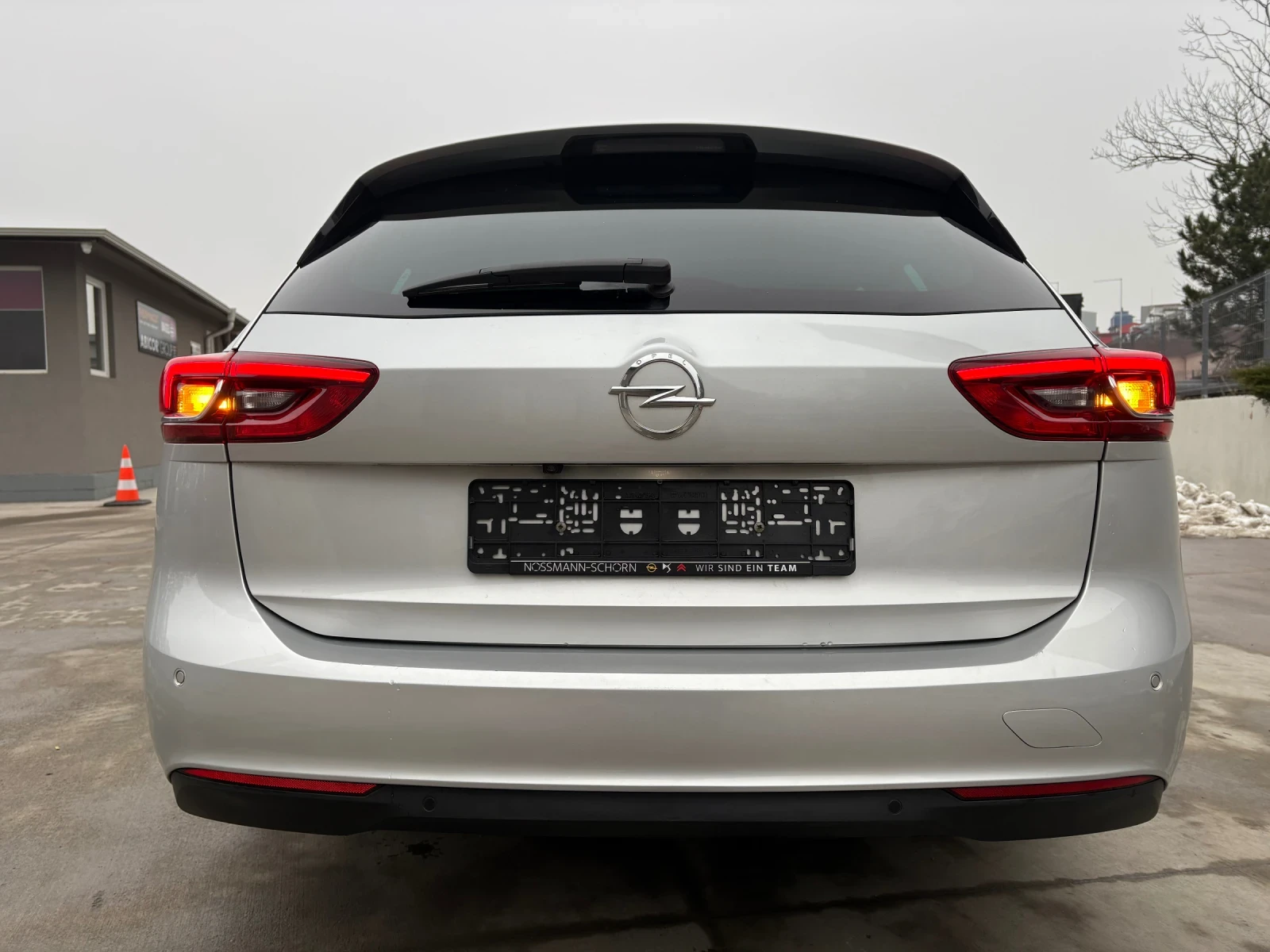 Opel Insignia Sport Tourer 2.0 diesel 170kc Automatic | Mobile.bg � ����������� 6