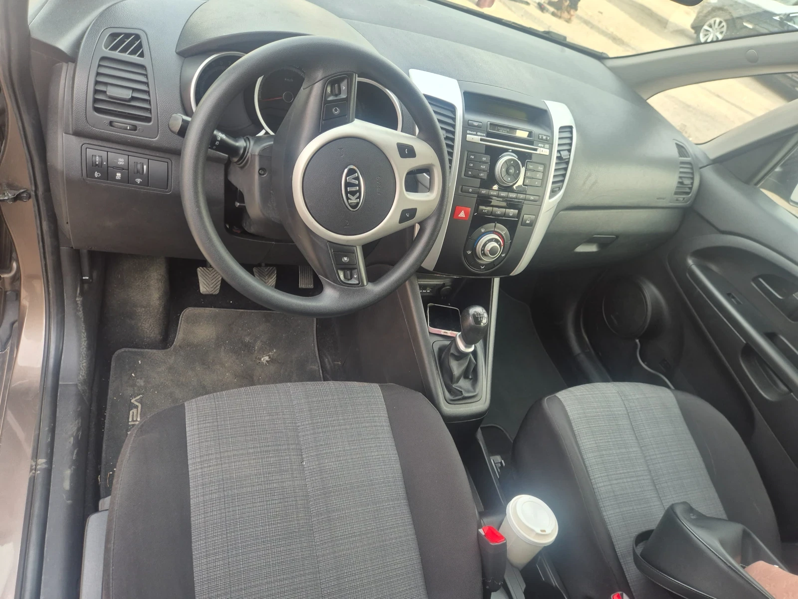 Kia Venga Eco, снимка 5 - Автомобили и джипове - 53762935