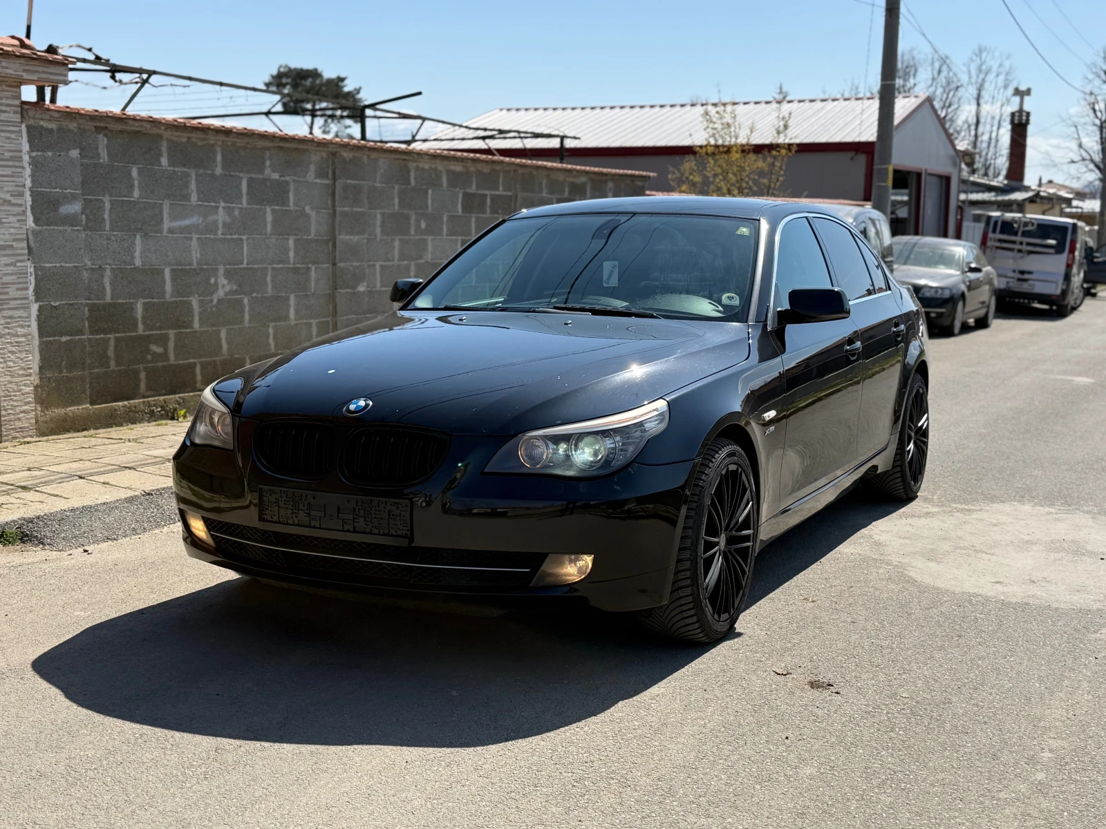 BMW 525 * Facelift* xDrive* 218кс* 