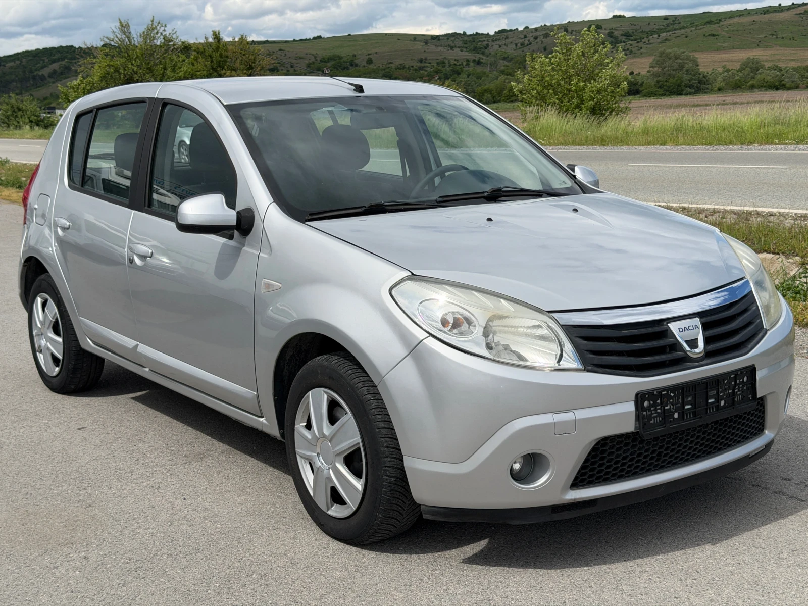 Dacia Sandero 1.4i gpl  | Mobile.bg � ����������� 4