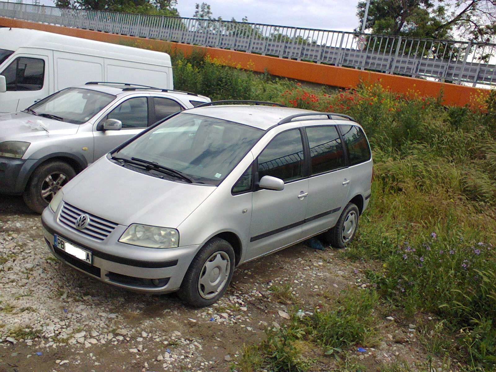 VW Sharan 1.9 TD 6+ 1* КЛИМАТРОНИК* 6 скорости , снимка 14 - Автомобили и джипове - 54654591