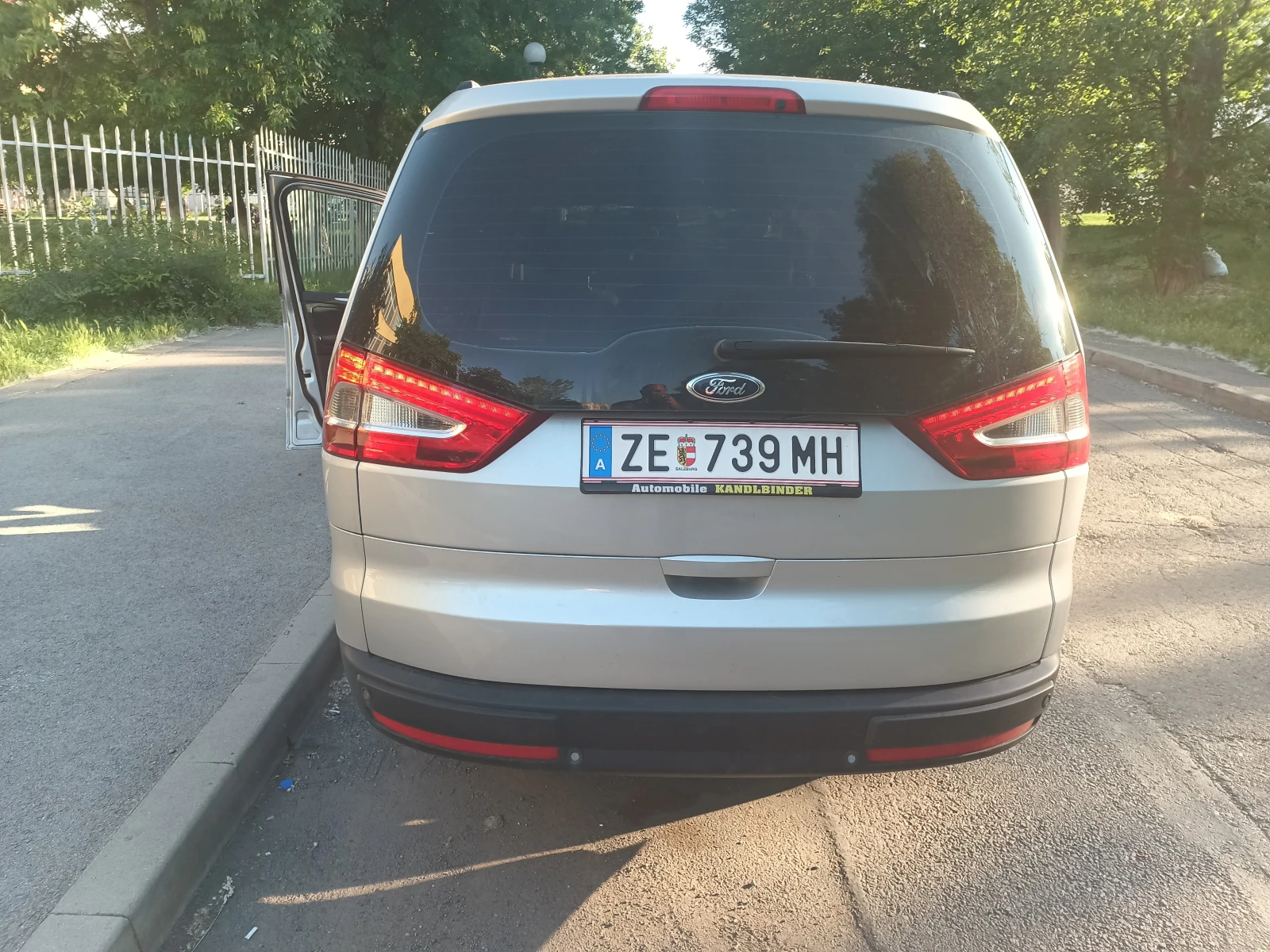 Ford Galaxy 2.0tdci, снимка 3 - Автомобили и джипове - 54825186