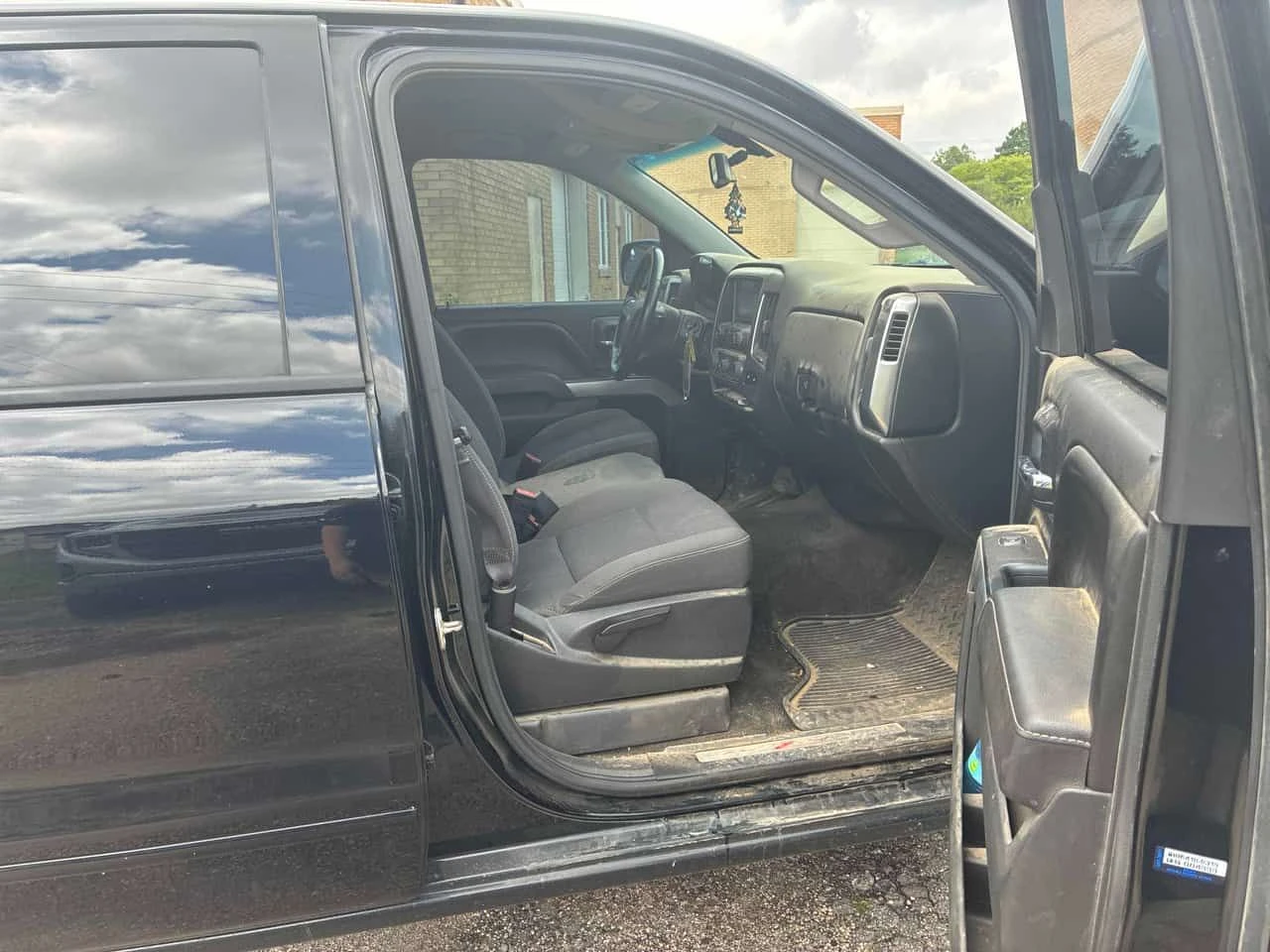 Chevrolet Silverado * LT * CARFAX * ���� �� �� | Mobile.bg � ����������� 16