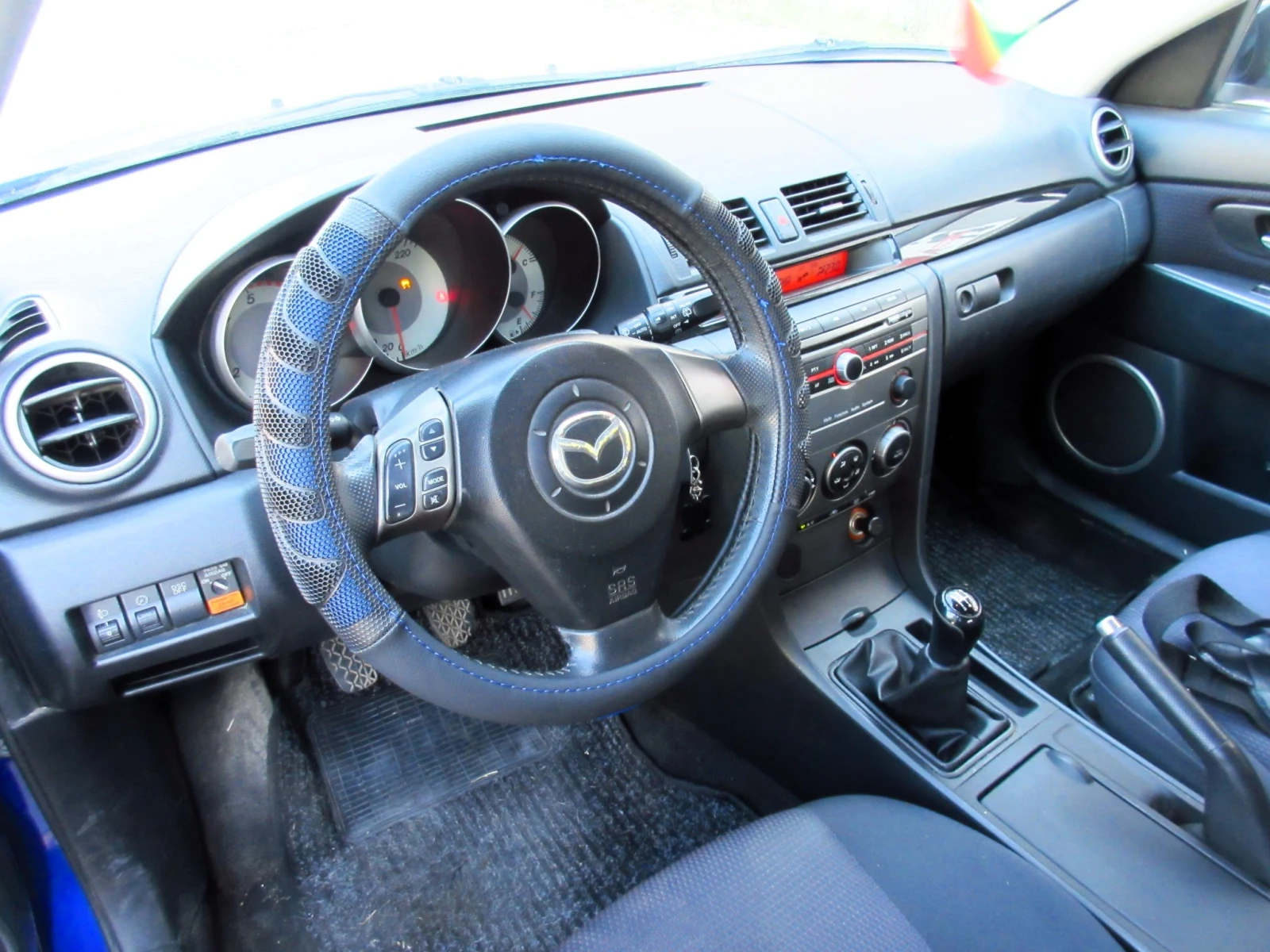 Mazda 3 1.6HDI, снимка 10 - Автомобили и джипове - 55105494