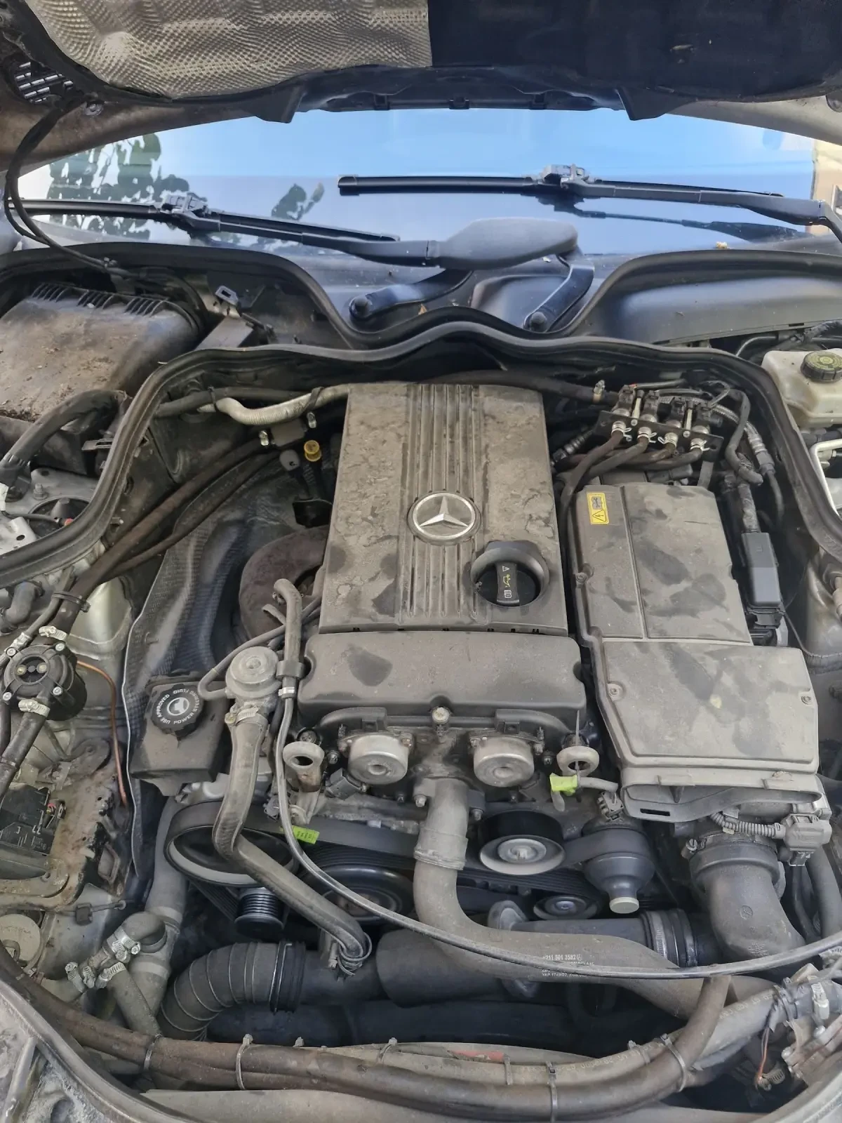 Mercedes-Benz E 200 Kompressor, 1.8, LPG, снимка 6 - Автомобили и джипове - 55381543