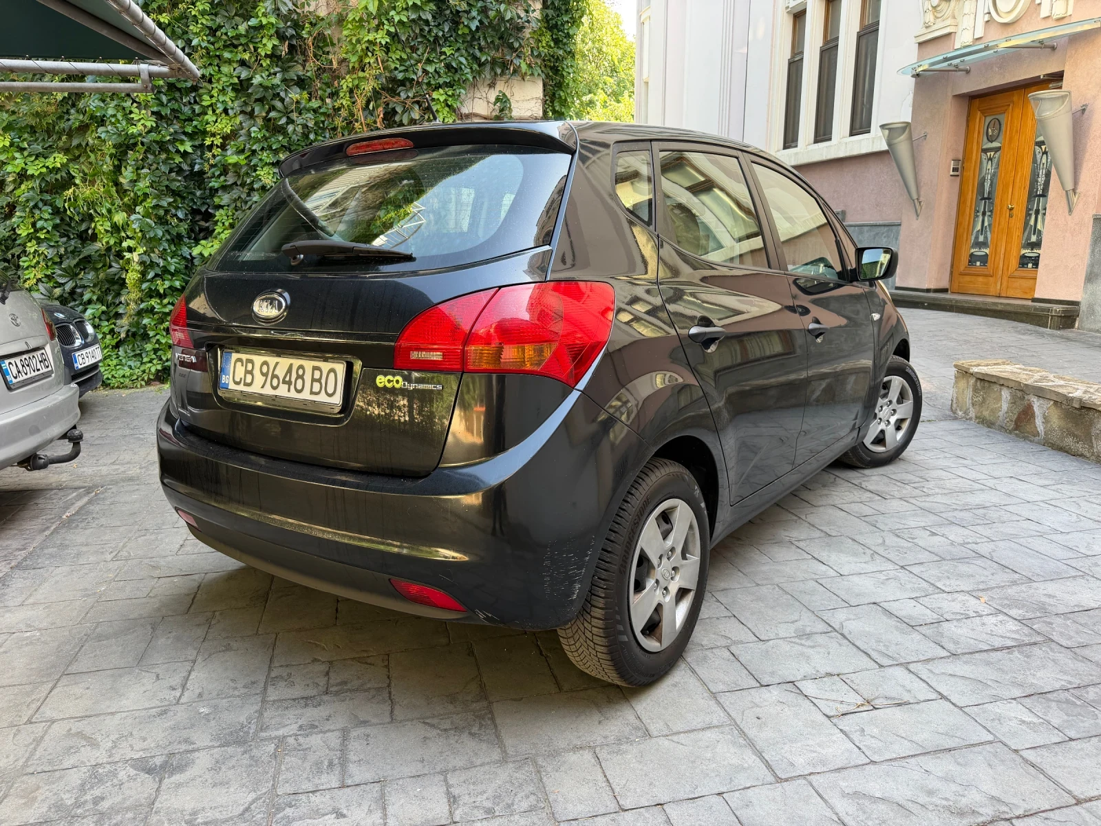Kia Venga 1.4 бензин ECO Dynamics, снимка 4 - Автомобили и джипове - 55423259