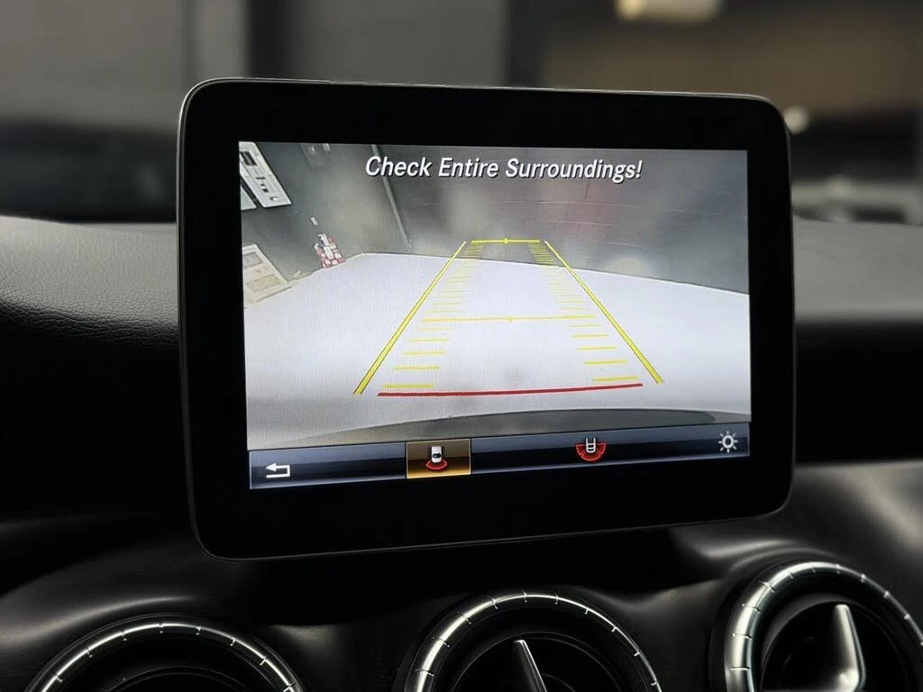 Mercedes-Benz CLA 250 4MATIC/PANOROOF/REAR-VIEW/PREMIUM, снимка 13 - Автомобили и джипове - 55425395