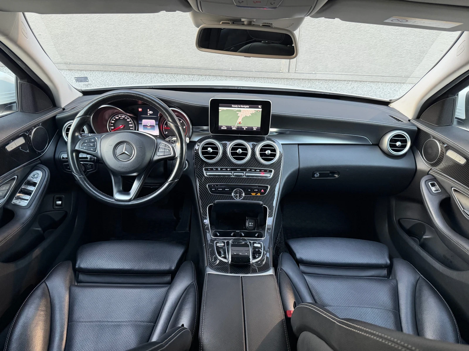 Mercedes-Benz C 250 AMG РАСK/СМЕНЕНИ ВЕРИГИ/РЕАЛНИ KM, снимка 4 - Автомобили и джипове - 55495267