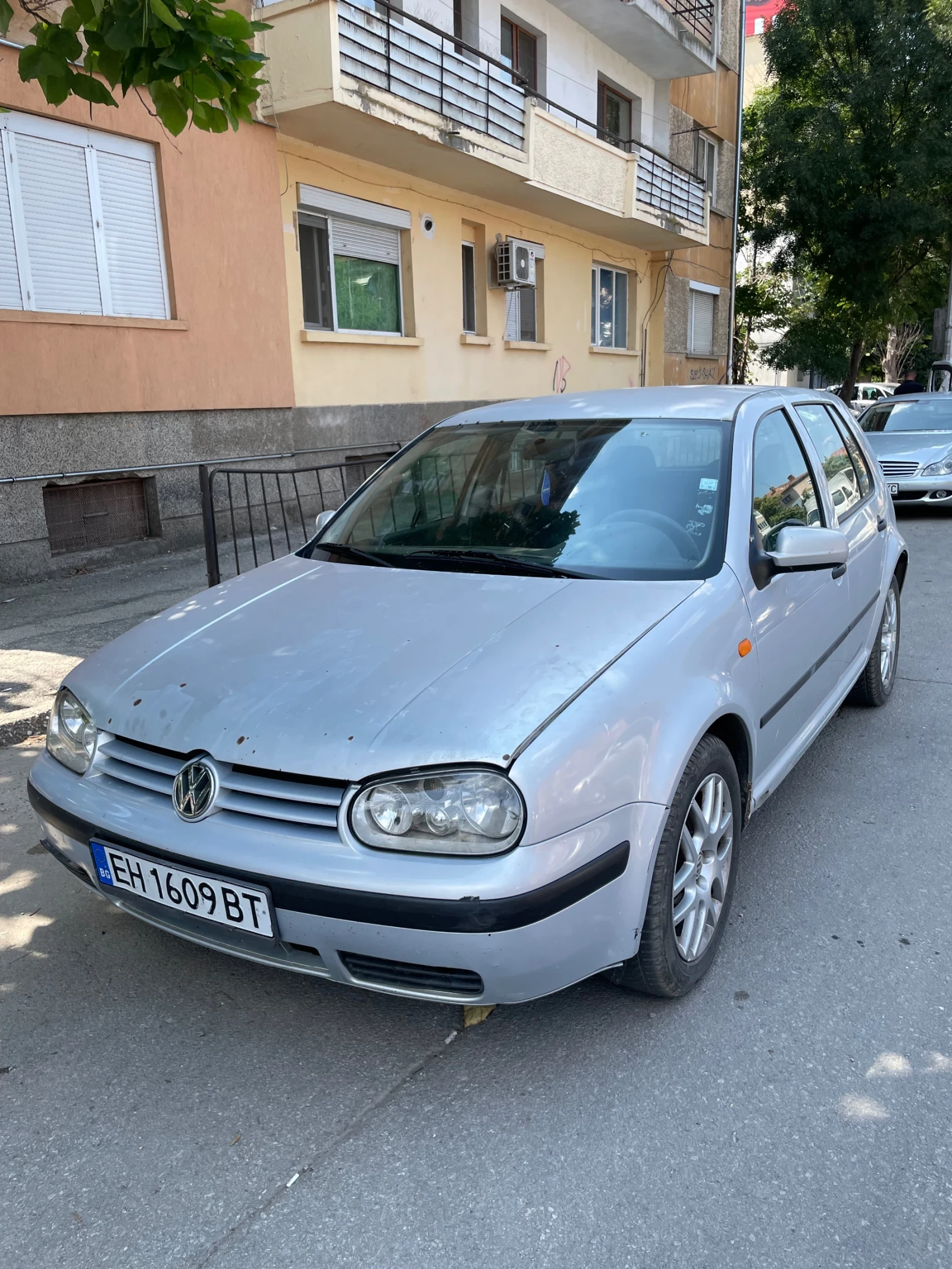 VW Golf, снимка 2 - Автомобили и джипове - 55595873