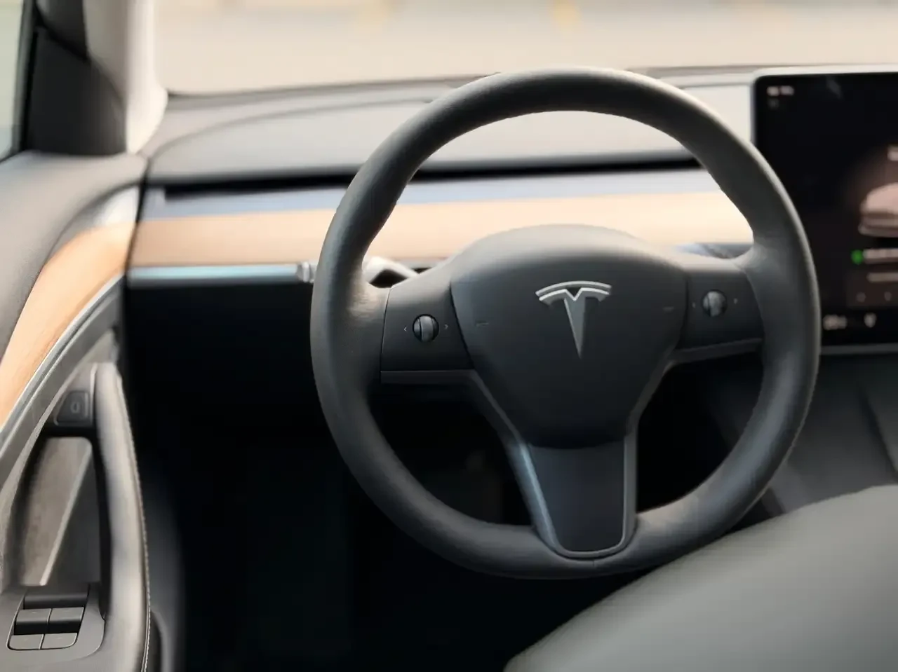 Tesla Model 3 RWD* НАЙ-ЗДРАВАТА БАТЕРИЯ* КРАЙНА ЦЕНА, снимка 9 - Автомобили и джипове - 55889065