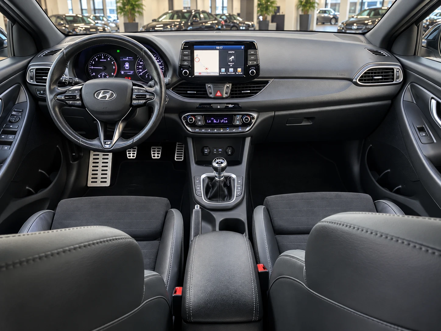 Hyundai I30 Nline Full, снимка 9 - Автомобили и джипове - 56088195