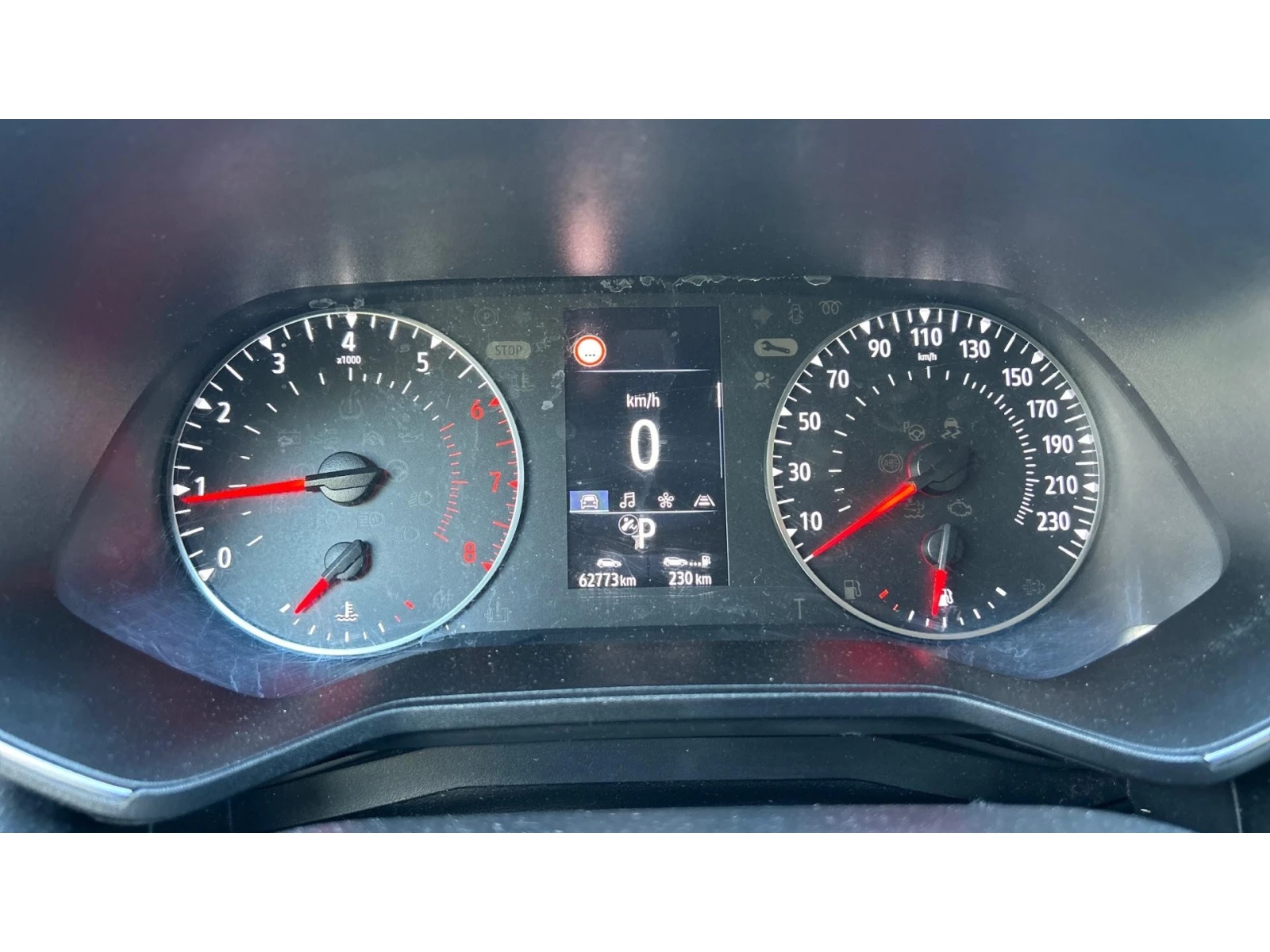 Renault Clio Месечна вноска от 163  , снимка 14 - Автомобили и джипове - 56165590