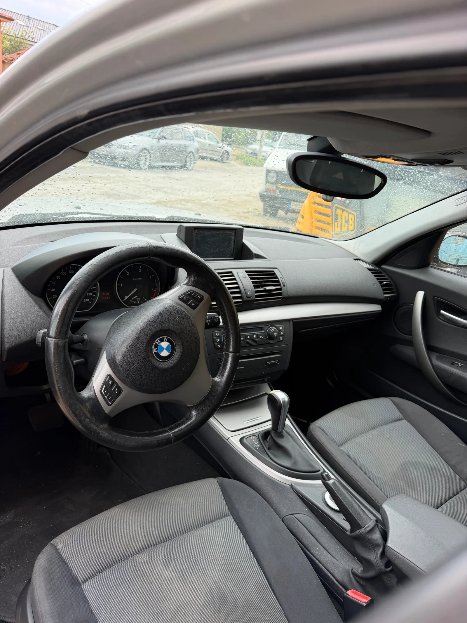 BMW 120, снимка 6 - Автомобили и джипове - 56231955