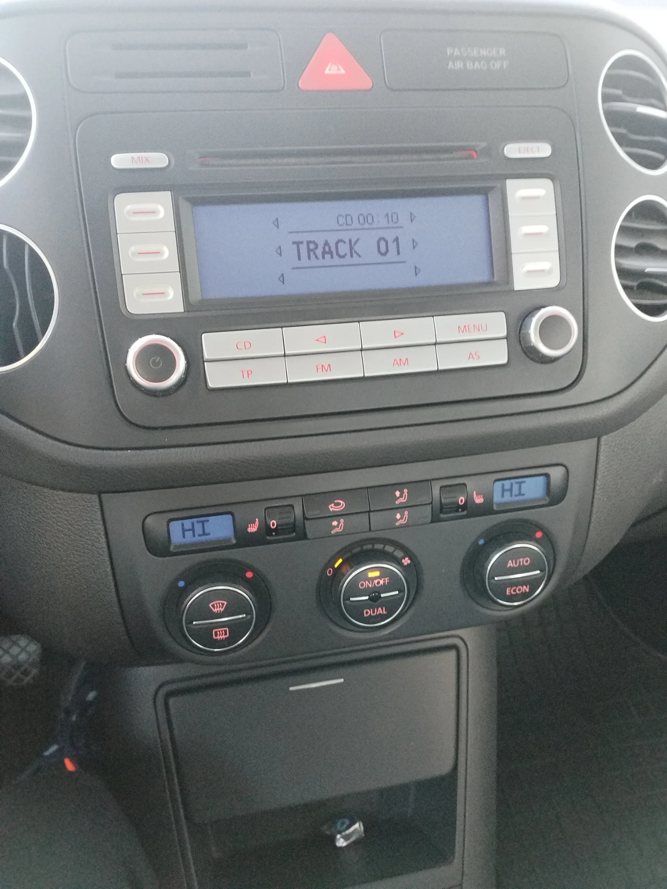 VW Golf Plus, снимка 6 - Автомобили и джипове - 56549545