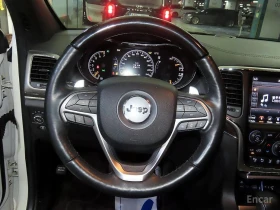 Jeep Grand cherokee 3.6 OVERLAND* DISTRONIC* ПОДГРЕВ* ОБДУХВАНЕ* PANO*, снимка 9