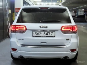 Jeep Grand cherokee 3.6 OVERLAND* DISTRONIC* ПОДГРЕВ* ОБДУХВАНЕ* PANO*, снимка 4