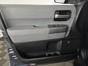 Toyota Sequoia LIMITED* 5.7 V8* КОЖА* JBL* 4X4 - 20500 лв. / 10481.48 € - 70973116 13