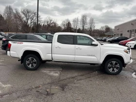 Toyota Tacoma * 4WD Double Cab V6 * CARFAX * ЦЕНА ДО БГ | Auto.bg — изображение 5