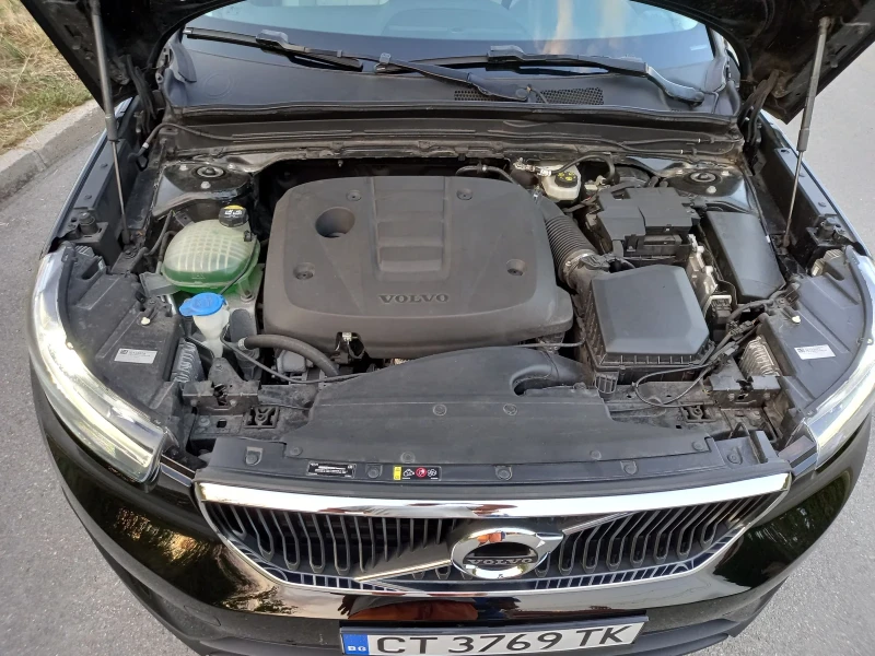 Volvo XC40 D3, снимка 13 - Автомобили и джипове - 46982270