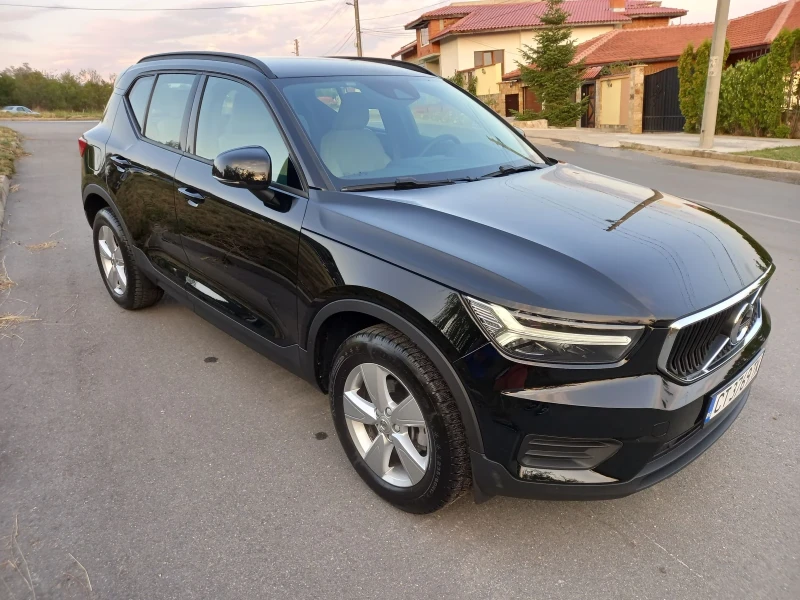 Volvo XC40 D3, снимка 2 - Автомобили и джипове - 46982270