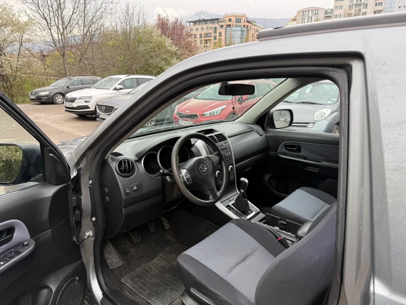 Suzuki Grand vitara 1.6i ГАЗ, снимка 7 - Автомобили и джипове - 52513169