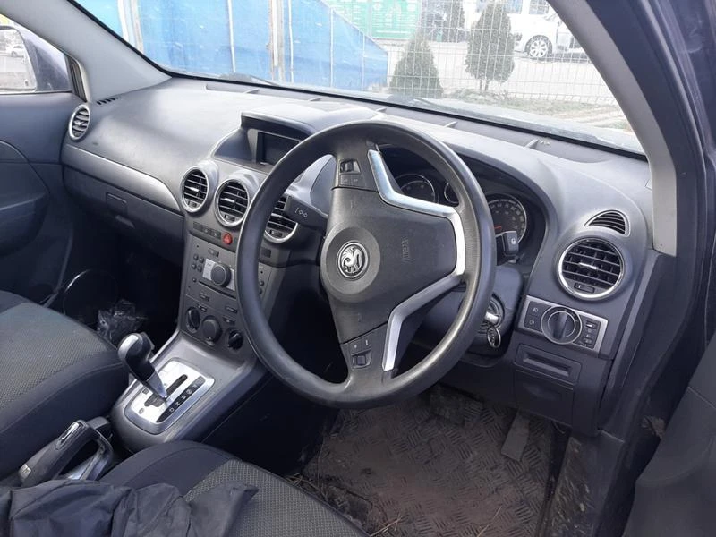 Opel Antara 2.0d auto, снимка 5 - Автомобили и джипове - 34941881