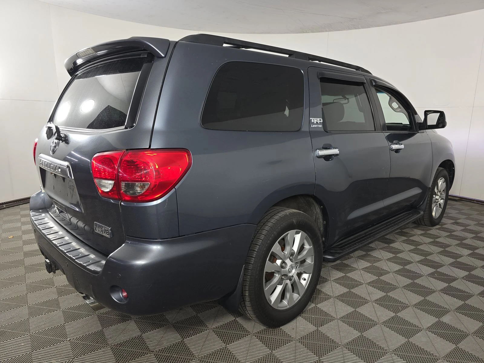 Toyota Sequoia LIMITED* 5.7 V8* * JBL* 4X4 | Mobile.bg   5