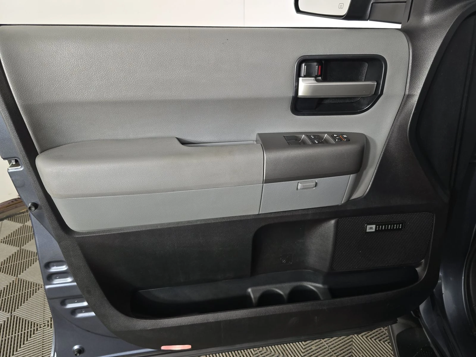 Toyota Sequoia LIMITED* 5.7 V8* * JBL* 4X4 | Mobile.bg   13