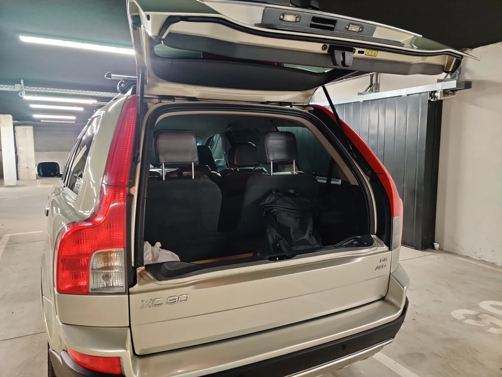 Volvo Xc90 2.4 D5 - изображение 8